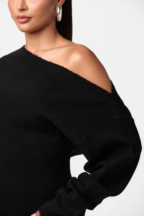 Off-Shoulder Maxi Dress